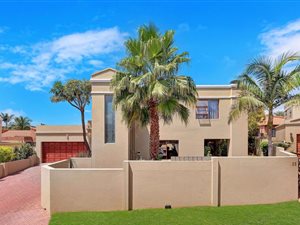4 Bed House in Randpark Ridge