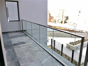 1 Bed Apartment in Rosebank