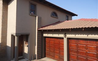 2 Bedroom Townhouse in Jordaan park