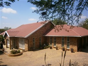 4 Bed House in Suideroord