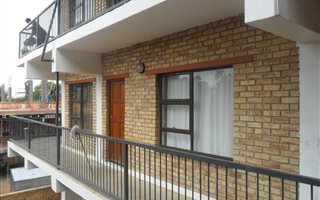 2 Bedroom Flat in Naval Hill