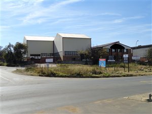 1800 m² Commercial space in Wadeville