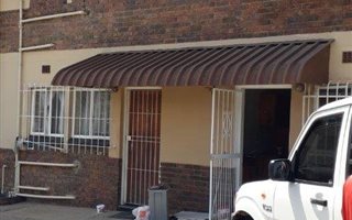 2 Bedroom Townhouse in Lynnwood Manor