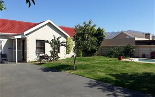 3 Bedroom House in Dobson