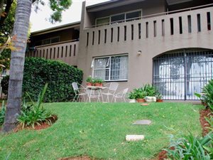 3 Bed Townhouse in Waterkloof Ridge
