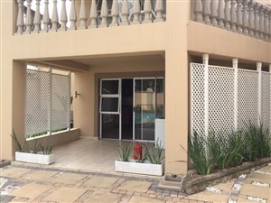 1 Bedroom Garden Cottage in Glenashley