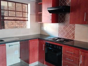 2 Bed Apartment in Sinoville