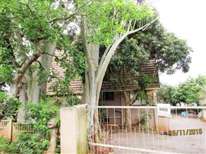5 Bed House in Grantham Park
