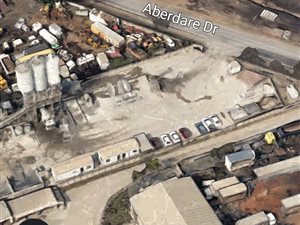 3000 m² Industrial space in Phoenix Industrial