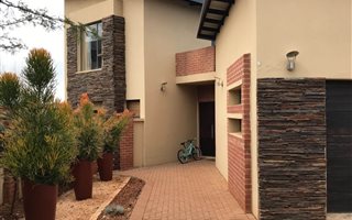 3 Bedroom House in Midfield Estate