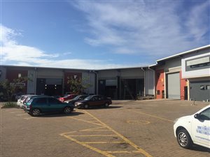 381 m² Industrial space in Cornubia