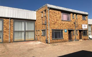 191 m² Industrial space in Stormill