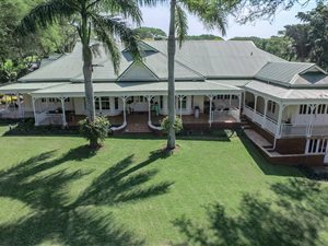 6 Bed House in Mt Edgecombe Estate 1 & 2