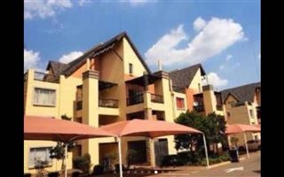3 Bedroom Apartment in Clubview