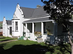 4 Bed House in Oatlands
