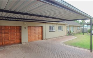 4 Bedroom House in Van Riebeeck Park