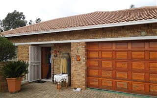 3 Bedroom Cluster in Chancliff