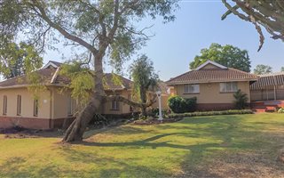 3 Bedroom House in Bisley
