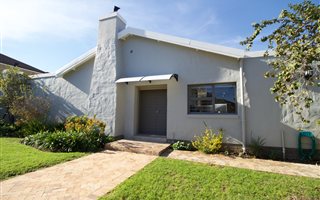 3 Bedroom House in Morningside