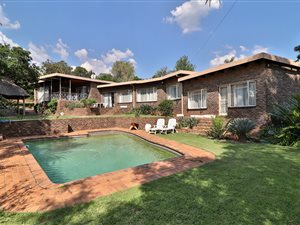 5 Bed House in Waterkloof Ridge