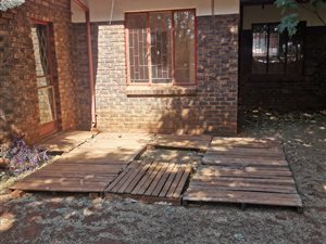 3 Bed House in Chantelle