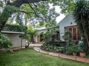 3 Bed House in Orchards