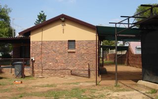 4 Bedroom House in Claremont