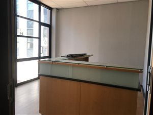 227 m² Office Space in Highveld