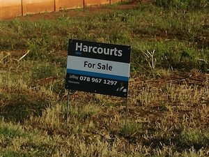 546 m² Land available in The Orchards