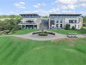 1 Bed Apartment in Jackal Creek Golf Estate