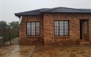 3 Bedroom House in Mookgophong (Naboomspruit)