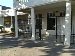 217 m² Office Space in Paarl