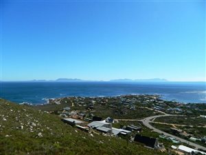 19 ha Smallholding in Rooi Els