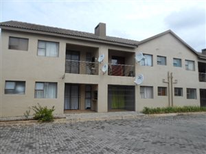 2 Bed Apartment in Vanderbijlpark SE