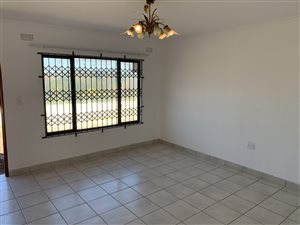 3 Bed House in Sarnia