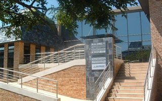 209 m² Office Space in Hurlingham
