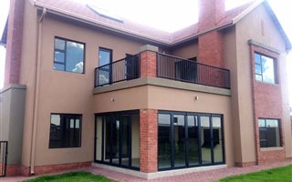 4 Bedroom House in Wild Olive Estate