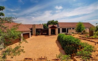 5 Bedroom House in Mooikloof Heights