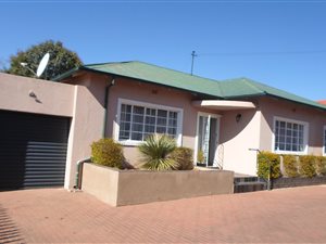 3 Bed House in Malvern East