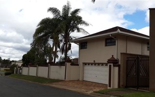 4 Bedroom House in Mountain Rise