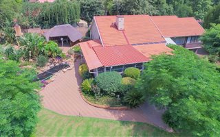 2 Bedroom House in Mondeor
