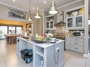 3 Bed Cluster in Bedfordview