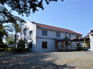 4 Bed House in Kyalami AH