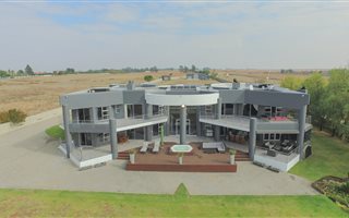 5 Bedroom House in Vaal Marina