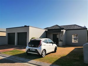 3 Bed House in Somerset West Central