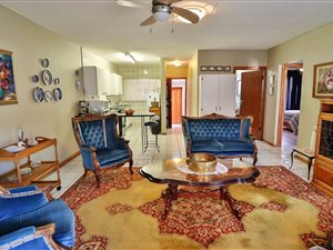 2 Bed Townhouse in White River Central