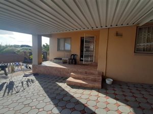 4 Bed House in Stonebridge