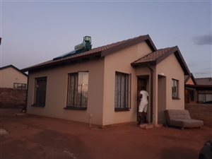 2 Bed House in Soshanguve