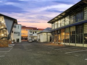 1000 m² Office Space in Auckland Park