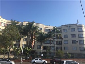 2 Bed Apartment in Congella